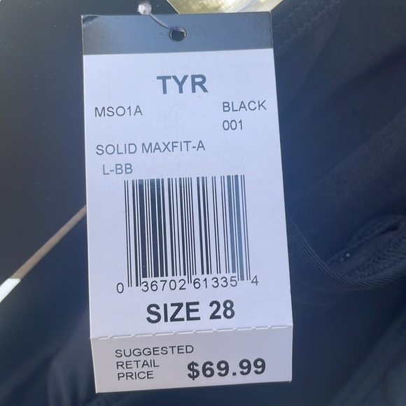 TYR ‘TYReco Maxfit’ Swimsuit - Picture 10 of 11